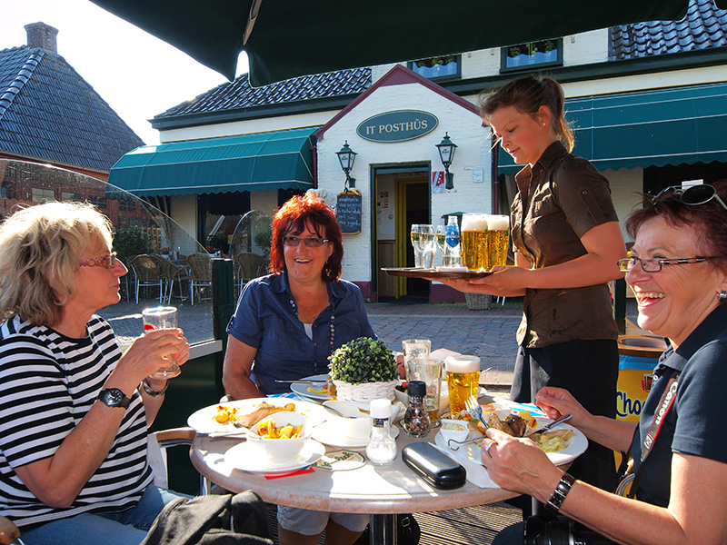 Ontdek het noorden vanuit de ‘Off the boat On the Bike’ locatie Hotel-restaurant It Posthûs-Burdaard.