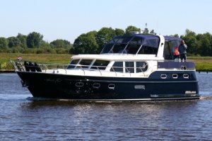 ms Orion (VIP) - Veldman Yacht Charters Sneek