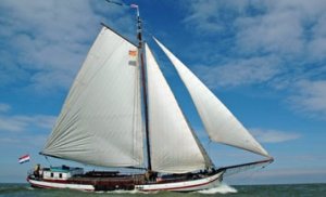 Vriendentrouw (met bemanning). Max. 22 gasten